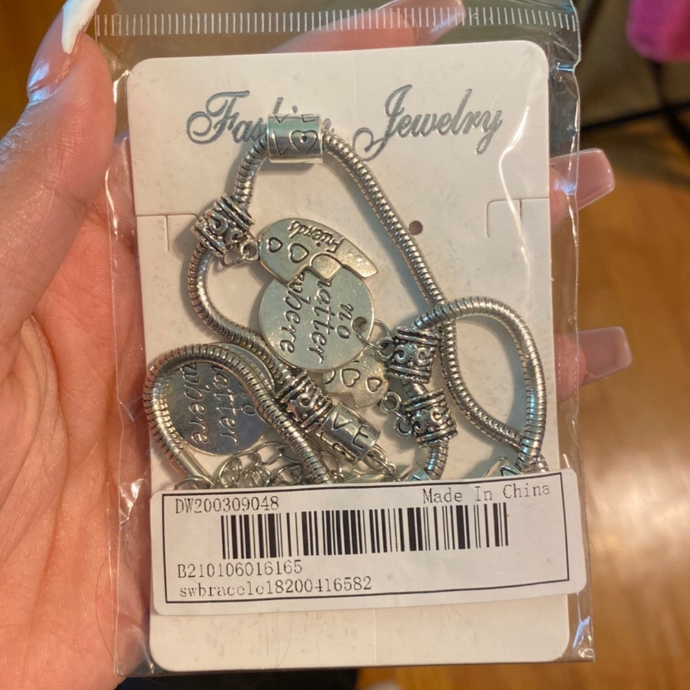 Best friend bracelets